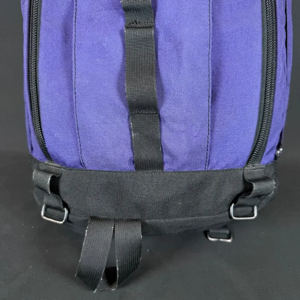 VNTG Eagle Creek Blue Black Utility Hiking Camping Backpack Travel Bag Weekender